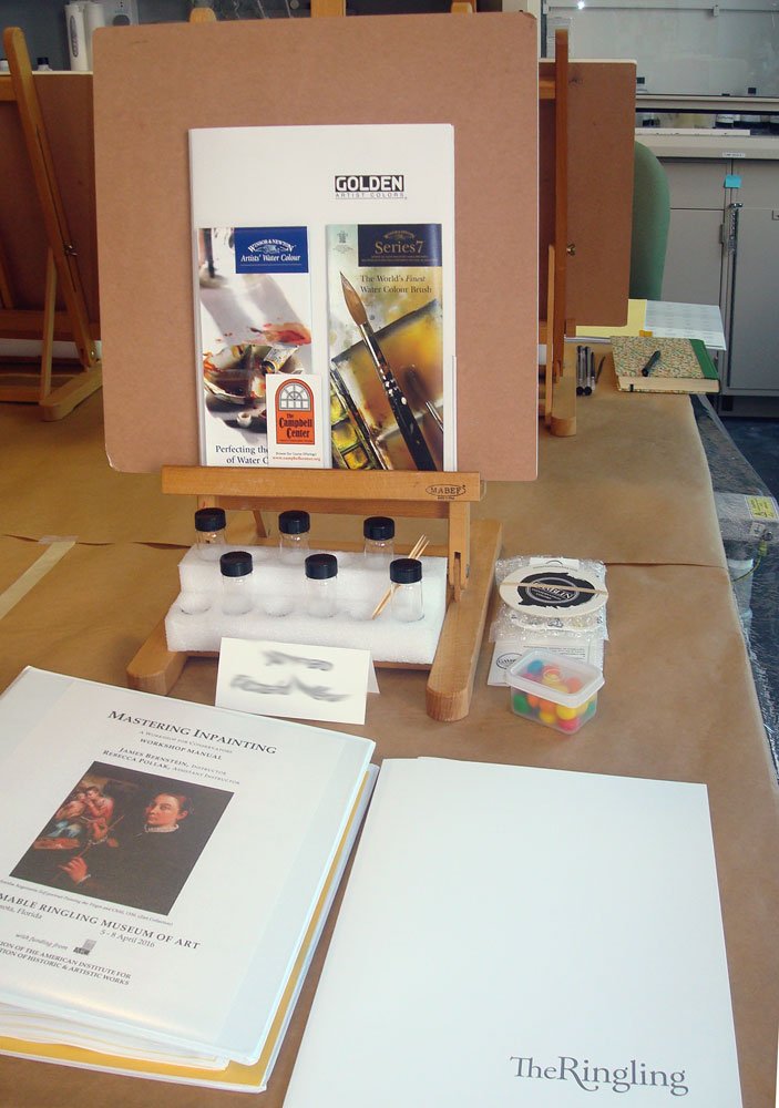 Working station for each participant