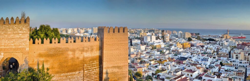 Panoramica de Almeria desde La Alcazaba - Panoramic of Almeria from The Alcazaba
